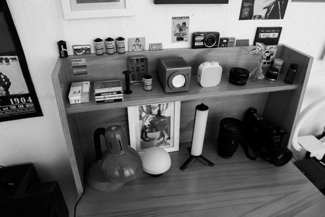 How to Build a Balanced Tabletop Display Without Overcrowding Shelves, Counters, and Consoles