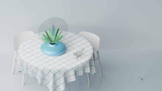 Common Tabletop Decor Mistakes: Poor Scale, Too Many Finishes, Blocked Access, and Unstable Placement