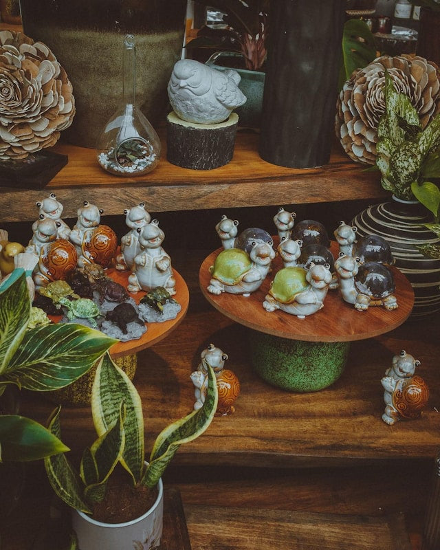 Giftable Tabletop Decor Guide: Choosing Useful, Decorative, and Easy-to-Display Pieces