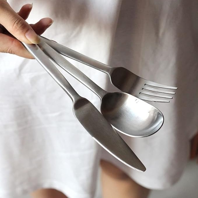 Matte Silverware Set for 8 Stainless Steel Flatware Set Light Luxury Vintage Style 32 Piece Cutlery Tableware Utensils Set Include Knives Forks and Spoons for Home Kitchen Restaurant Christmas