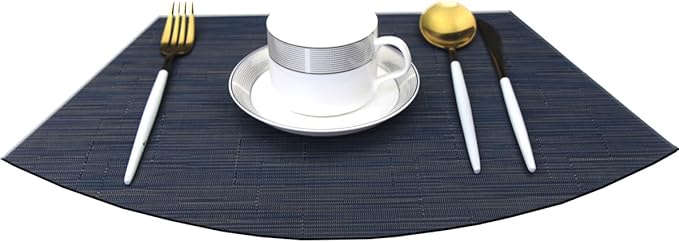Wedge Placemats for Round Table Woven Vinyl Heat Resistant Washble Easy Clean Table Mats Set of 4（Navy）