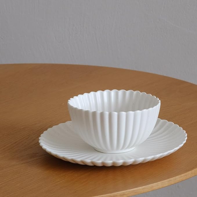 WENSHUO Flower-Shaped Daisy Bowl Set, 5.5-Inch, 17oz, Pack of 4 (Nacre White)