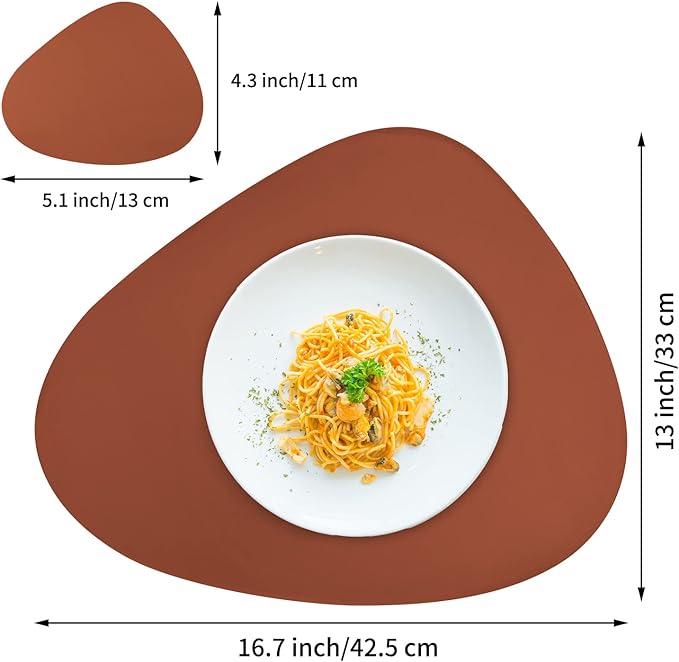 Modern Placemats for Round Table mats Set of 4 Wipeable Washable Leather Waterproof Round Placemats for Dining Table Mat Kitchen Table Mats Set Coffee Table Mats, Brown