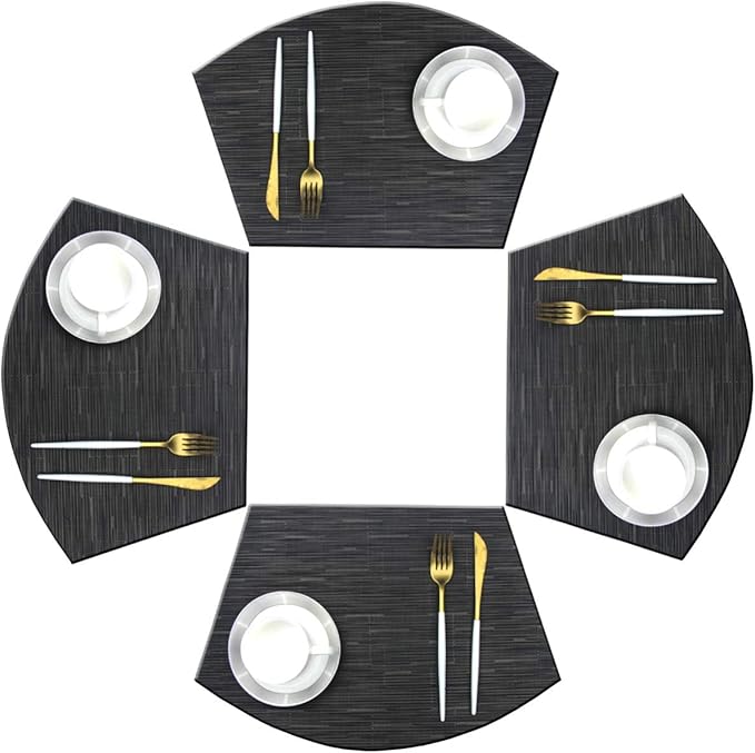 Wedge Shaped Placemats for Round Kitchen Table Woven Vinyl Non Slip Plastic Washable Table Mats Set of 4（Black）