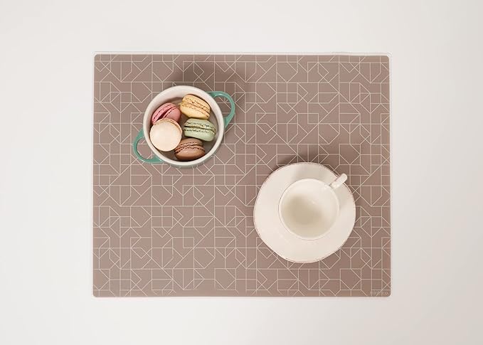 Mintrico placemat for Dining Table Set of 2 Silicone Heat Resistant Non Slip (Brown)