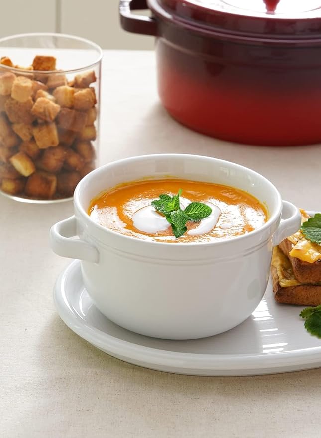 LE TAUCI Soup Bowls With Handles 28 oz and Silicone Lids, French Onion Soup Bowl for Chili, Beef Stew, Cereal, Ceramic Soup Crocks oven Safe, Microwave Dishwasher Safe - 5.5 inch, Set of 4, White