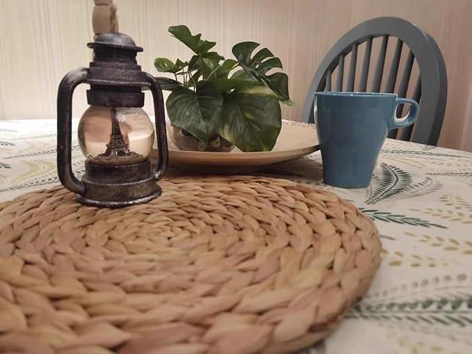 Oval Woven Placemats Set of 6, Natural Water Hyacinth Charger Plates Non-Slip Weave Placemats Farmhouse Straw Braided Rattan Tablemats, Oval Wicker Place Mats for Dining Table