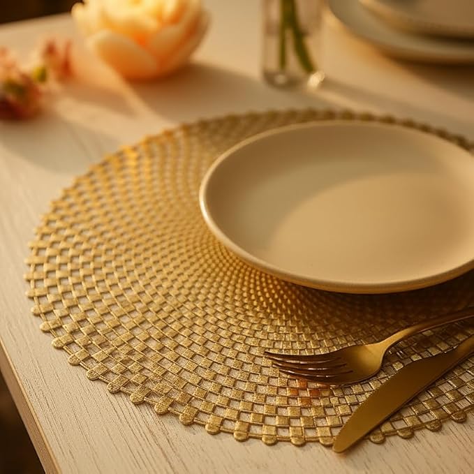 FAVE Set of 12 Round Gold Vinyl Placemats, Luxury Spiral Pattern for Formal Events, Restaurant, Parties, Birthdays (15 Inch,12PCS)