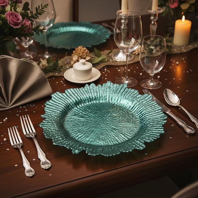 LOYALHEARTDY 24 Pack 13 Inch Green Charger Plates, Plastic Reef Textured Rim Round Decorative Underplates for Wedding, Party, Dinner Table