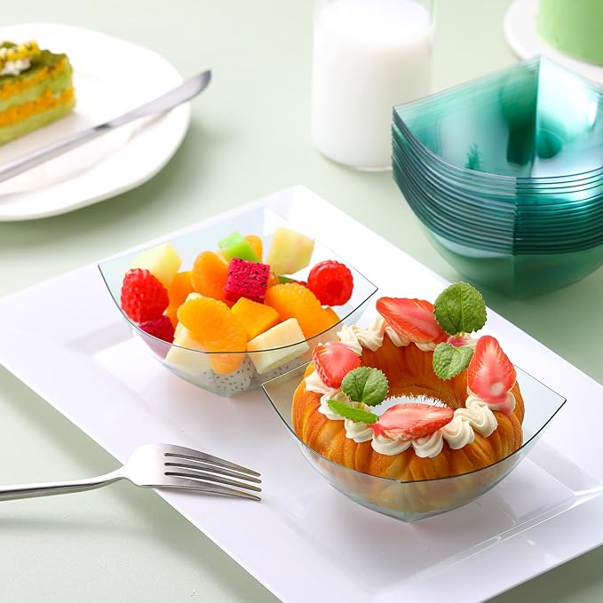 Tanlade 50 Pcs Square Plastic Serving Bowls Disposable Snack Salad Bowl Small Party Candy Bar Containers Taco Bar Serving Dishes for Buffet Chips Fruit(8 oz,Green)