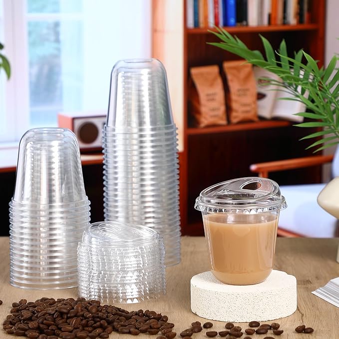 Baderke 50 Pcs Plastic Cups with Sip Lids Round Bottom Disposable Plastic Coffee Cups with Lids Clear Strawless Crystal Mugs for Iced Coffee Smoothie Cold Beverage Party Catering Supplies (10 oz)