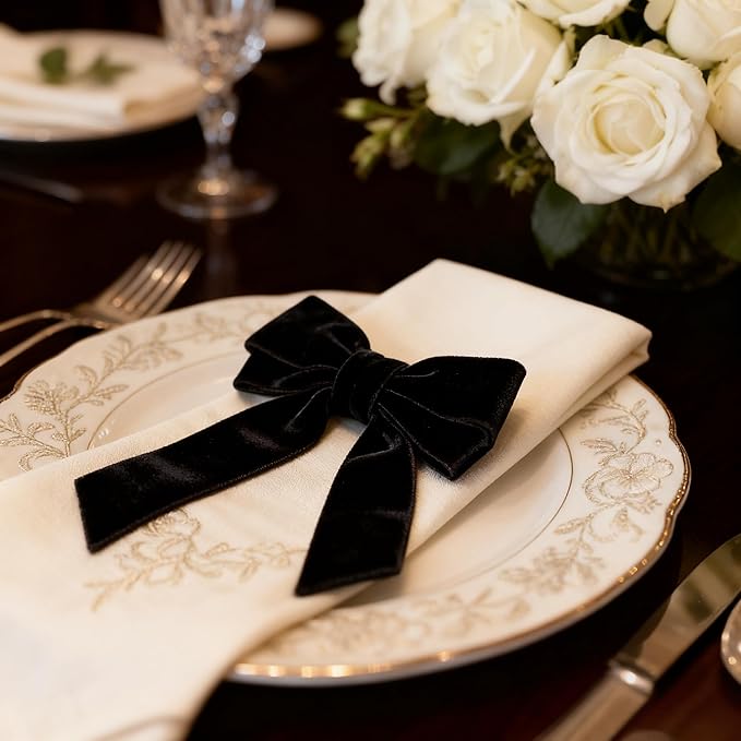 Bow Napkin Rings Set of 6 Luxury Soft Black Velvet Napkin Holders, Elegant Bow Design for Christmas Holiday Dinner Wedding Party Table Decor
