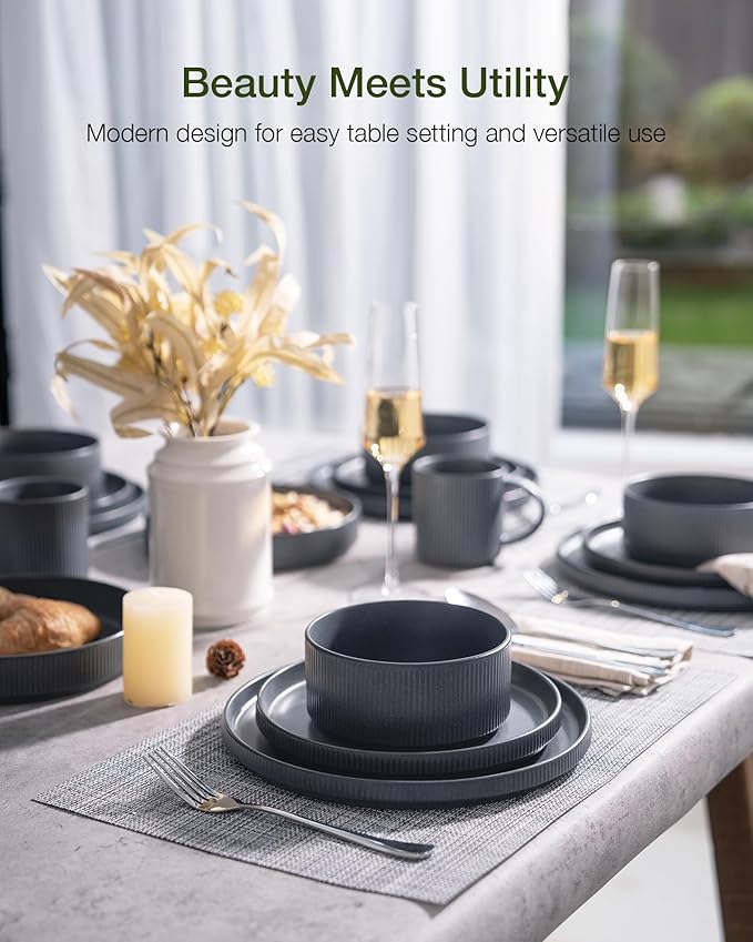 famiware Star Plates and Bowls Sets, Modern Stoneware Dinnerware Sets for 6, 18-Piece Kitchen Dish Set - Chip and Scratch Resistant, Microwave and Dishwasher Safe Tableware, Matte Dark Charcoal