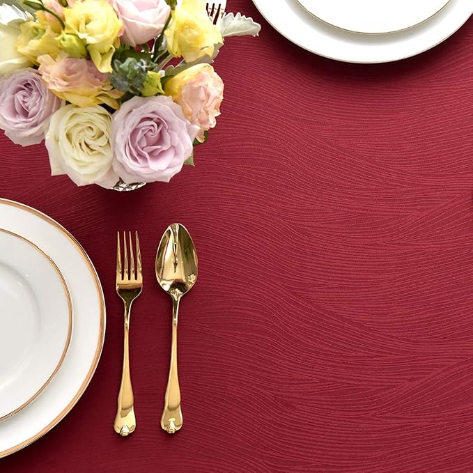 maxmill Jacquard Tablecloth Swirl Design Water Resistance Antiwrinkle Heavy Weight Soft Table Cloth for Buffet Banquet Parties Event Holiday Dinner Rectangle 60 x 84 Inch Red