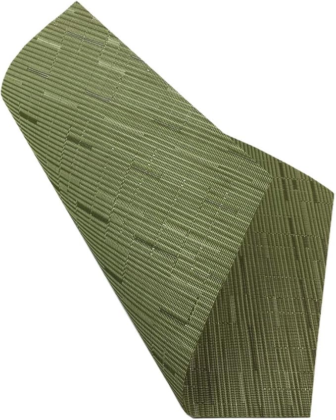 Red-A Woven Vinyl Placemats for Dining Table Durable Heat Resistant Washable Placemats for Round Table,Placemats Set of 4,Green