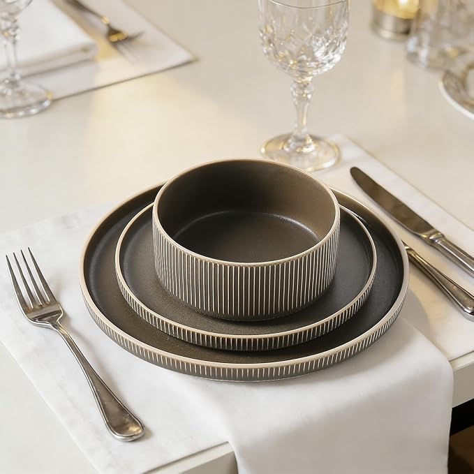 Dinnerware Set Service for 8, 24-Piece Ceramic Plates and Bowls Set, Chip & Scratch Resistant, Microwave and Dishwasher Safe, Modern Minimalist Tableware for Everyday Use, Matte Green
