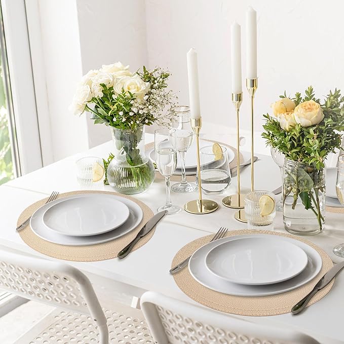Set of 8 Faux Leather Gold Round Placemats and Coasters, Coffee Mats Kitchen Table Mats, Waterproof, Easy to Clean for Kitchen Dining Round Table