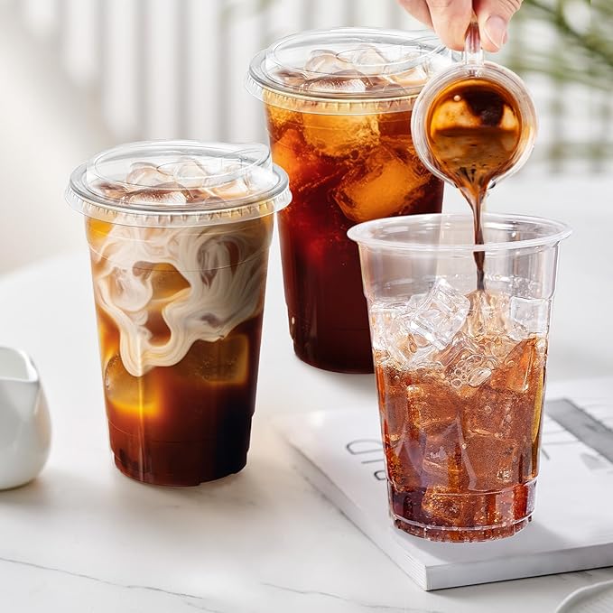 20 oz 100 Pack Clear Plastic Cups with Lids, Sturdy Iced Coffee Cups with Sip Lids, Disposable Food Safe Smoothie Cup for Cold Drinks, Juice, Milkshake