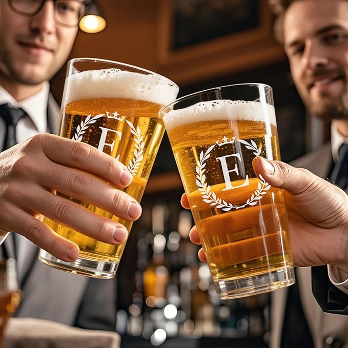 Personalized Beer Glasses Gifts for Men, 16 oz Pint Glasses Monogrammed A-Z Drinking Glass Cups Customized Gift, Unique Christmas Anniversary Birthday Gifts for Men Him Dad Brother Husband Grandpa (E)