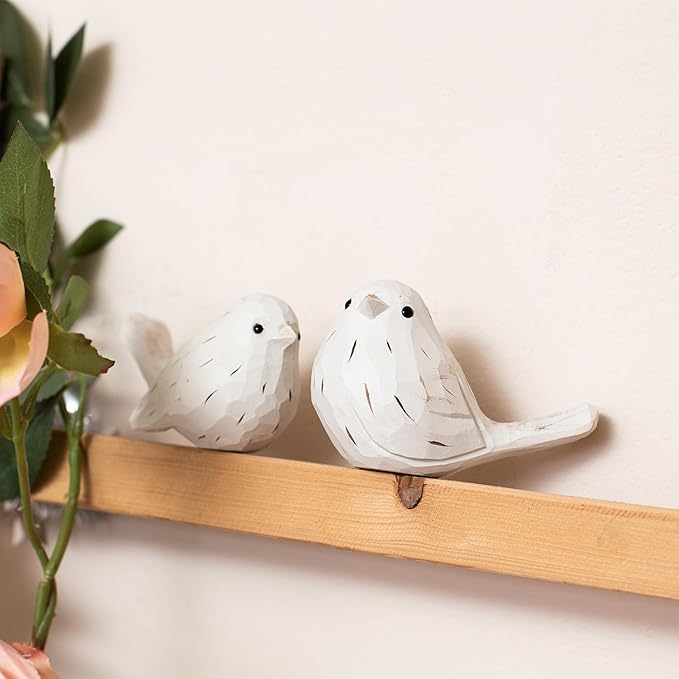 Handcrafted Farmhouse Bird Decor Figurines Set of 2 – Rustic White Carved Bird Statues for Home Decor, Cottage Chic Ornaments, Vintage Wood Sculptures, Spring Table Accents, Gift for Bird Lovers