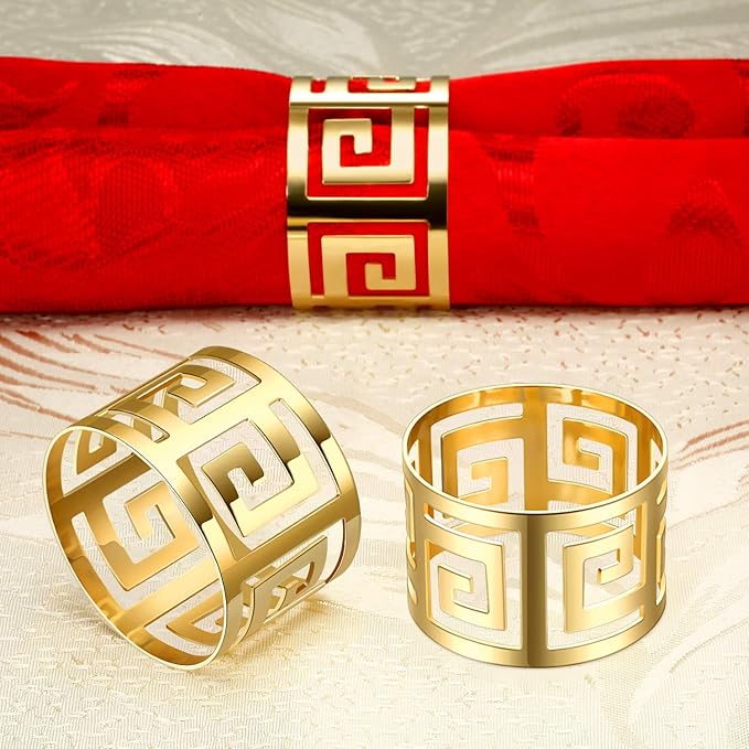 250 Pcs Gold Napkin Rings Hollow Out Napkin Rings Holder Set Metal Serviette Buckle Bulk for Dinner Table Decoration Christmas Holiday Wedding Party Birthday Banquet Gathering