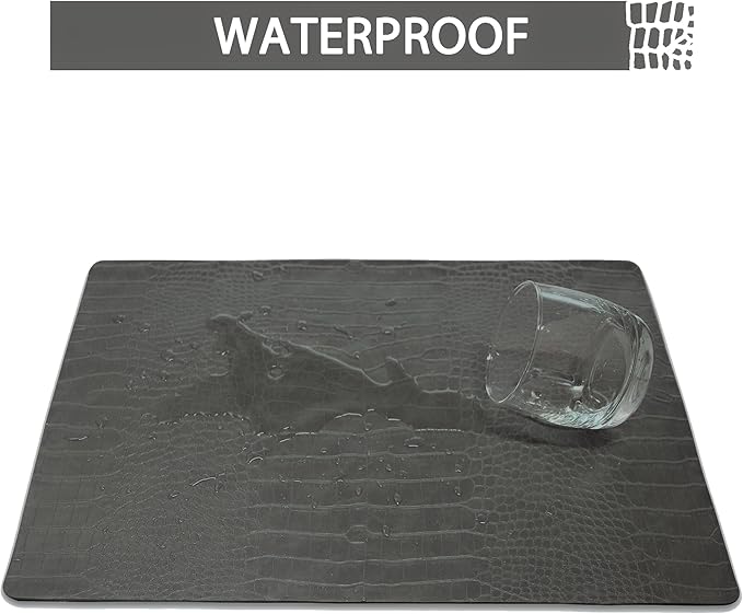Set of 6 Faux Leather Placemats, PU Table Mats, Waterproof, Stain Resistant, Heat Resistant, Easy to Clean for Kitchen Dining Table,Conference Table