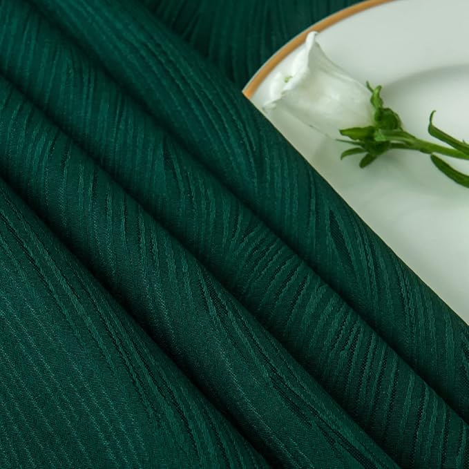 maxmill Jacquard Table Cloth Swirl Pattern Spillproof Wrinkle Resistant Water Proof Heavy Weight Soft Tablecloth for Kitchen Dinning Tabletop, Christmas Parties, Rectangle 60 x 140 Inch, Hunter Green