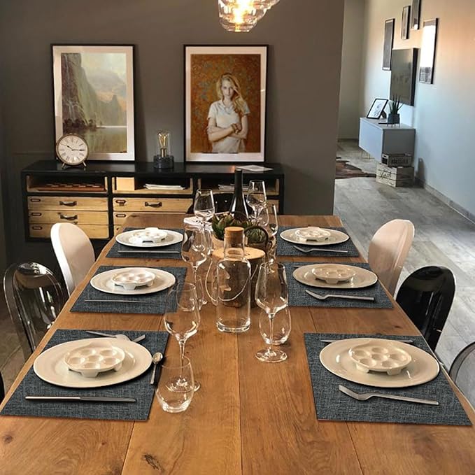 Cloth Placemats Set of 8, Linen Type Fabric Placemats Black Table Mat Set of 8, Machine Washable Rustic Place Mats Heat Resistant Placemats Thick Polyester Kitchen Place Mats for Dining Table