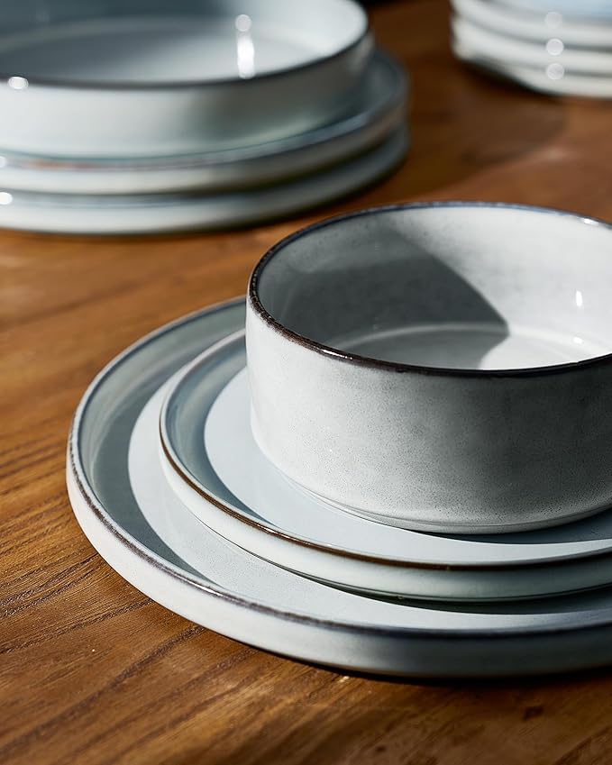 Famiware Annecy Plates and Bowls Sets, Service for 4 (16 Pieces), Dinnerware Sets with Pasta Bowls, Microwave and Dishwasher Safe Dishes Set, Chip and Scratch Resistant, Grey-Blue