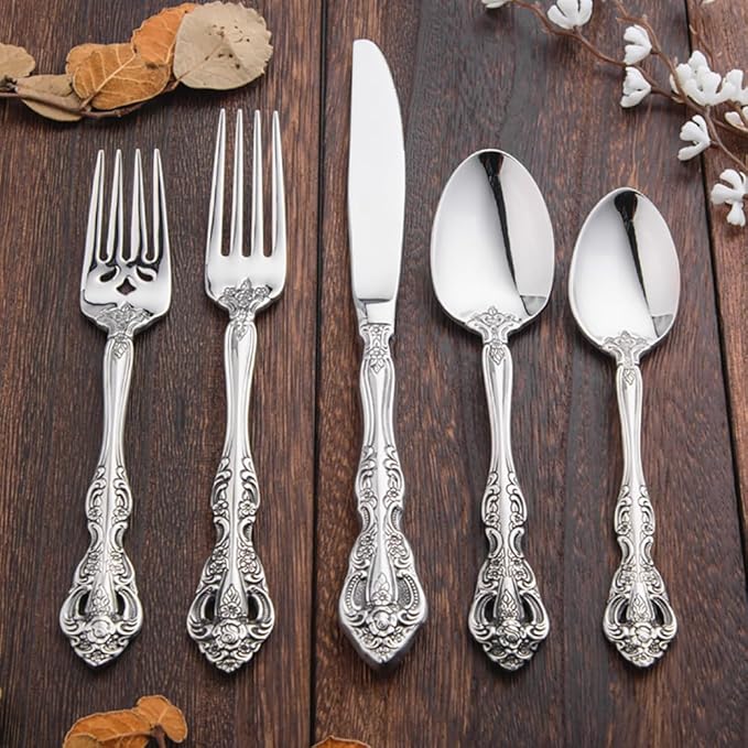 TWEE Silverware Set for 4, 20-piece Luxury Gold-plated Palace Style Stainless Steel Flatware Cutlery Serving Utensils Eating Tableware for Home Kitchen Hotel Restaurant Mirror Polished