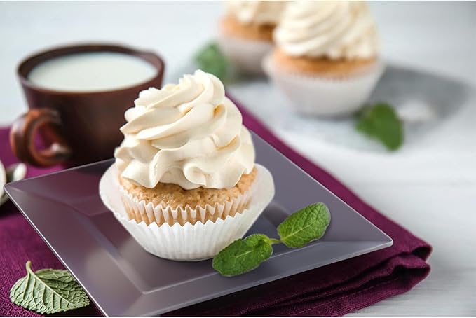 Exquisite Mini Disposable Appetizer Plates - 100 Pack 4.5" x 4.5" Crystal Clear Plastic Dessert Plates - Elegant Design for Weddings, Birthdays, Formal Parties - Stackable & Convenient - BPA Free