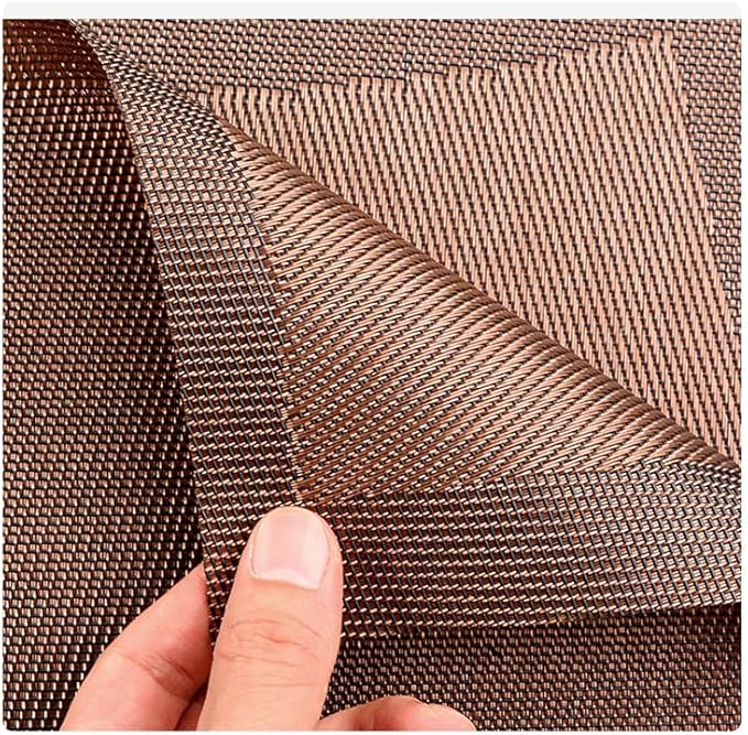 Shape Placemats for Round Dinner Table Woven Vinyl Wipe Clean Non Slip Plastic Table Mats Set of 6（Brown）