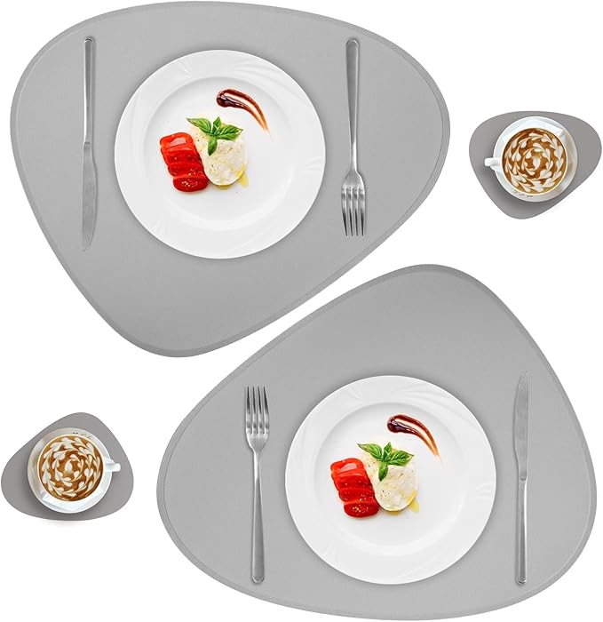 Faux Leather Placemats and Coasters Set of 2, Round Leather for Dinner Table Mats Heat Resistant Non-Slip Insulation Coffee Mats Kitchen Place Mats Nordic Style (Light Gray, 2 Placemats+2 Coasters)