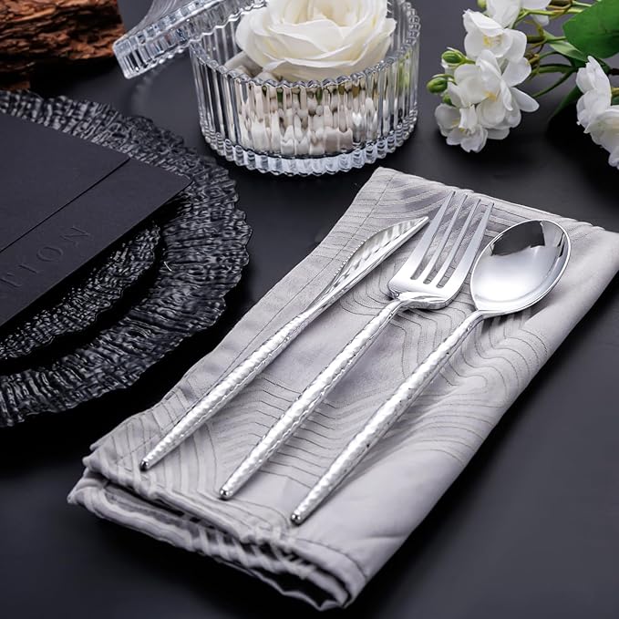 SUT 150PCS Silver Plastic Silverware, Disposable Utensils, Includes 50 Knives, Forks and Spoons, Hammered Silverware Set, Silver Cutlery. Plastic Silverware Heavy Duty for Party/Wedding