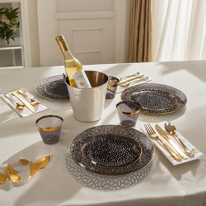 DaYammi 60 Pieces Black Gold Plastic Plates - 10 inch Clear Dinner Plates - Hammer Pattern Design - Fancy Clear Black and Gold Disposable Plates for Party and Wedding