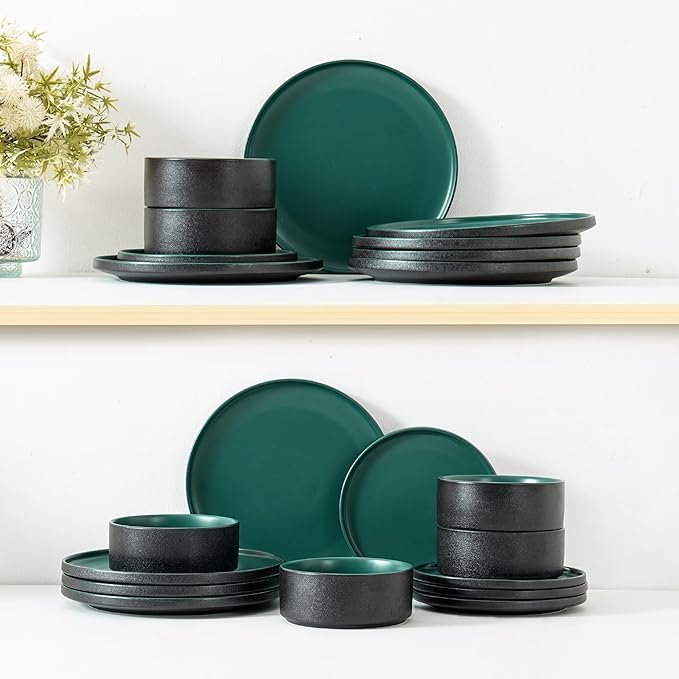 Stoneware Dinner Plates Set of 4, 10.25 Inch Plates for Steak, Pasta, Ceramic Plates Sets, Microwave Safe, Dishwasher Safe, Versatile for All Seasons, Matte Green