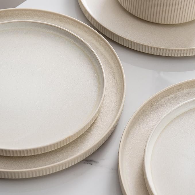 Dinnerware Set Service for 6, 18-Piece Ceramic Plates and Bowls Set, Chip & Scratch Resistant, Microwave and Dishwasher Safe, Modern Minimalist Tableware for Everyday Use, Matte White