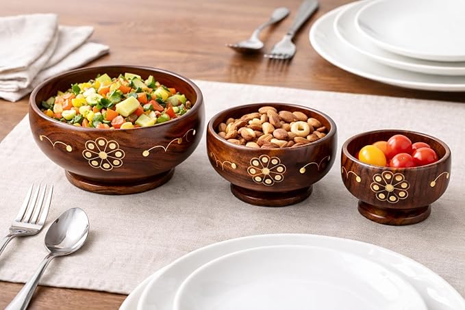 AMERZONE Handcrafted Sheesham Wood Bowl Set | Decorative Brass Inlay | 6, 5, 4 Inch Nested Serving Bowls for Salad, Snacks, Dry Fruits & Ice Cream | Stackable Kitchen Serveware (Set of 3)