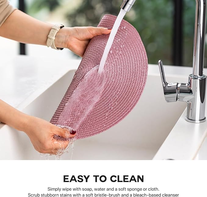 Round Placemats Set of 12 Plastic Woven Placemats Washable Wipeable Table Mats for Dining Table Heat Resistant Non-Slip Circle Place Mats (Lilac)