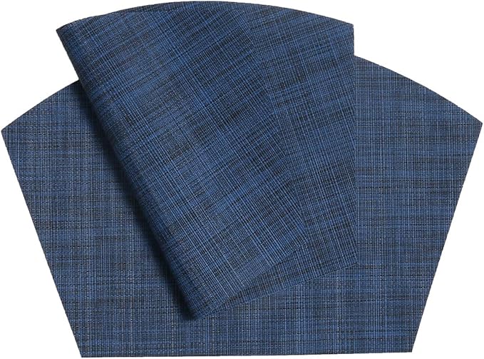 SHACOS Round Table Placemats Set of 7 Woven Vinyl Wedge Placemat with Centerpiece Mat Heat Resistant Place Mats Round Table Mats Wipe Clean (7, Blue Black)