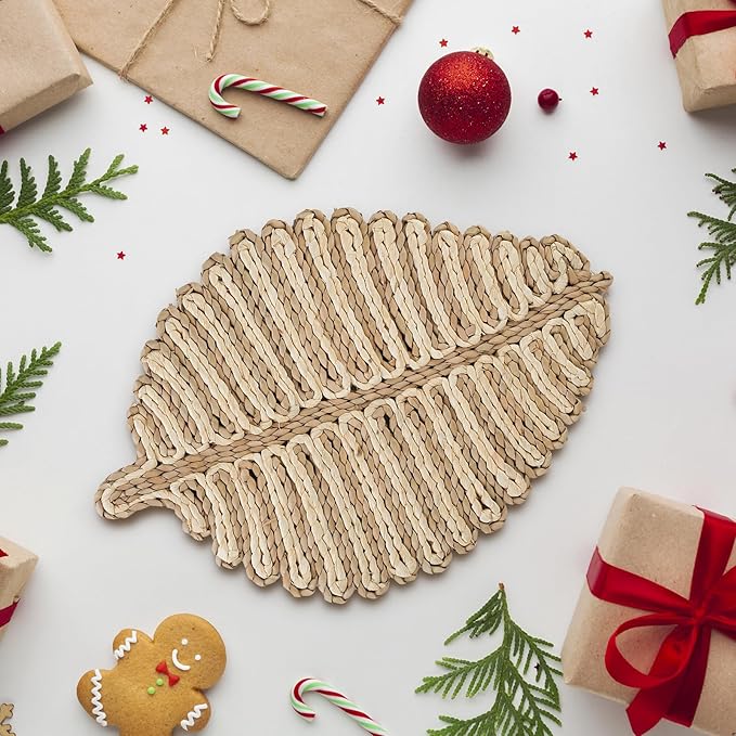 Placemats Set of 4,Natural Leaf-Shaped Charger Plates Handcrafted Fall Placemats for Dining Table Décor