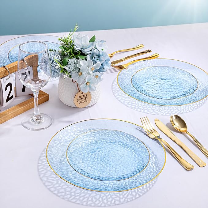 DaYammi 100PCS Blue and Gold Plastic Plates - 10 inch Clear Blue Gold Dinner Plates - Hammer Pattern Design - Fancy Disposable Plates - Heavy-Duty Party Plate for All Occasions