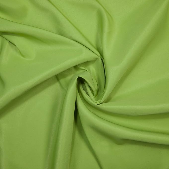 Gee Di Moda Round Tablecloth - 70 Inch Apple Green Round Table Cloth for 24 to 48 Inch Round Tables - Heavy Duty Washable Fabric - for Buffet Table, Holiday Party, Dinner, Wedding & Baby Shower