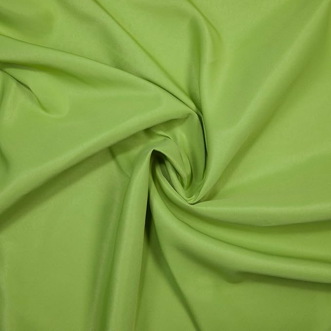 Gee Di Moda Round Tablecloth - 132 Inch Apple Green Round Table Cloth for 72 to 96 Inch Round Tables - Heavy Duty Washable Fabric - for Buffet Table, Holiday Party, Dinner, Wedding & Baby Shower