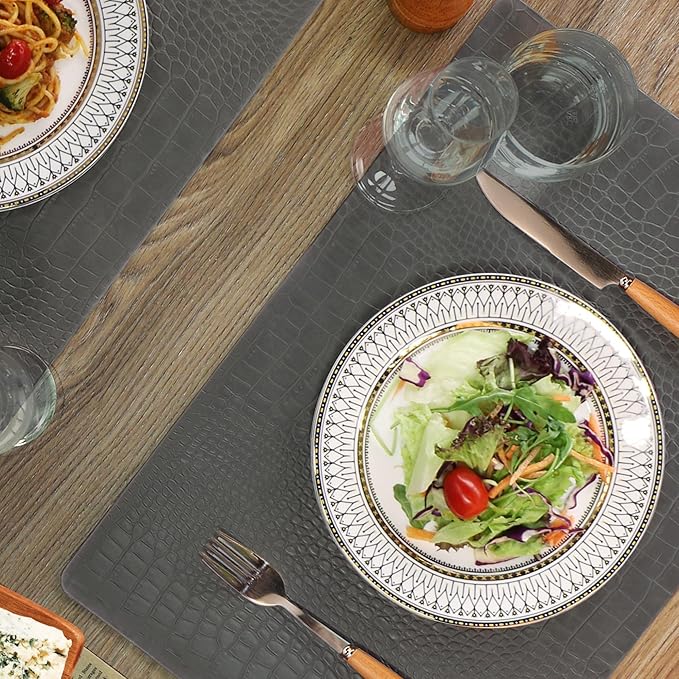 Set of 6 Faux Leather Placemats, PU Table Mats, Waterproof, Stain Resistant, Heat Resistant, Easy to Clean for Kitchen Dining Table,Conference Table