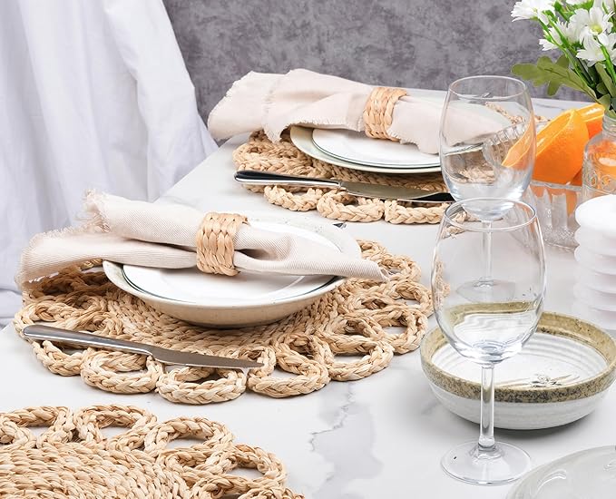13.8" Corn Husk Woven Round Placemats Set of 4 - Wicker Boho Farmhouse Placemats - Rattan Table Mats Like Water Hyacinth for Dining Table, Wedding, Home, Christmas, Party