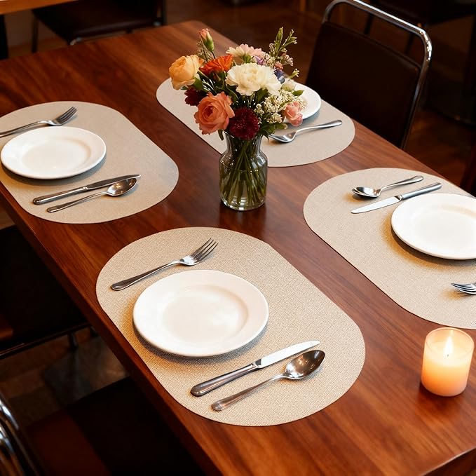 Oval Placemats for Dining Table Set of 4, Washable Leather Table Mats, Waterproof Heat-Resistant Non-Slip Kitchen Placemats, Simple Style Oval Design
