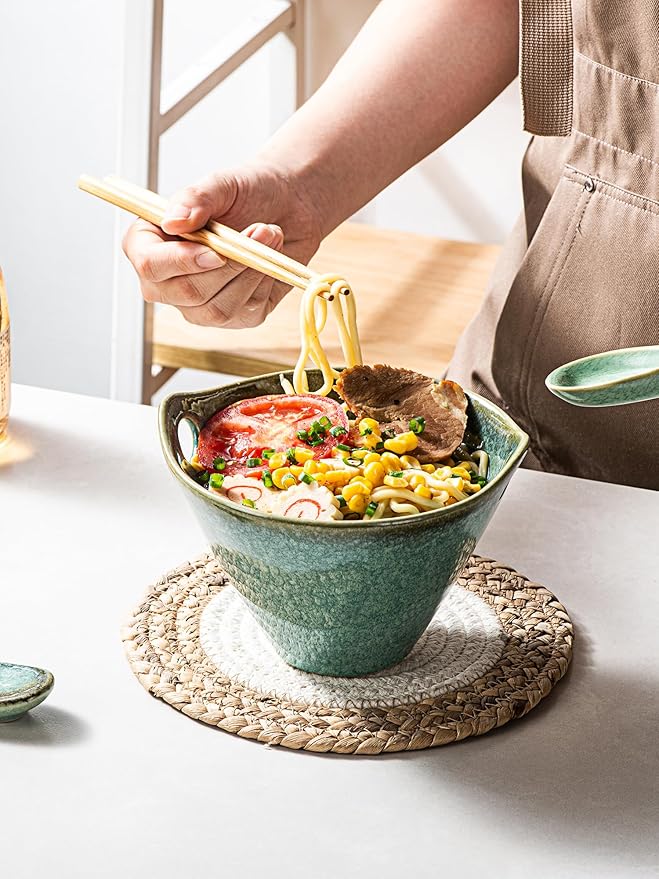 HENXFEN LEAD Japanese Ramen Bowls Set of 2 - Deep Ceramic Noodle Bowls with Spoons, Chopsticks and Holder, 20 Oz Serving Bowls for Pho, Udon, Soup - Reactive Green