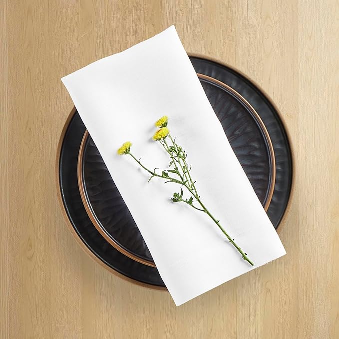 Solino Home White Linen Napkins Set of 4-100% Pure Linen Cloth Washable Dinner Napkins 20 x 20 Inch for Winter, Valentines, Spring, Easter - Fete