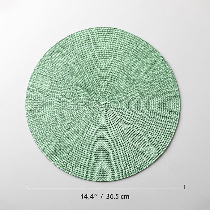 Round Placemats Set of 4 Plastic Woven Placemats Washable Wipeable Table Mats for Dining Table Heat Resistant Non-Slip Circle Place Mats (Green)